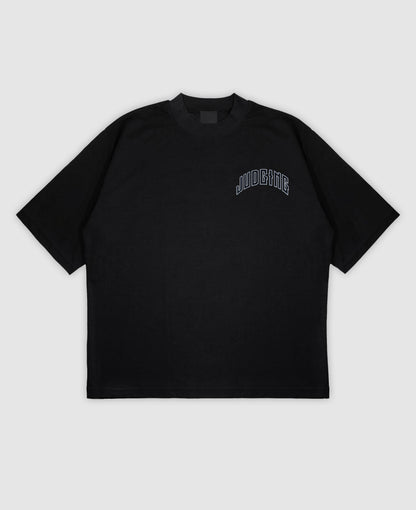 JUDGING Oversized Mock Neck Tee